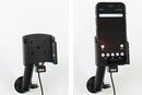Brodit Aktiv h�llare med USB-kabel och cigg-adapter 721461
