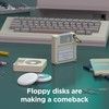 Elago Floppy Disk Case (AirTag) 