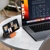 Satechi Magnetic Wallet Stand