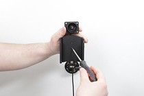 Brodit Aktiv hllare med USB-kabel och cigg-adapter 721345