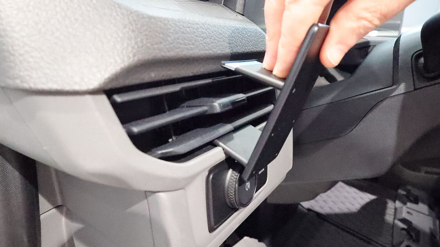 Brodit ProClip 806240 |  | AlltMobil