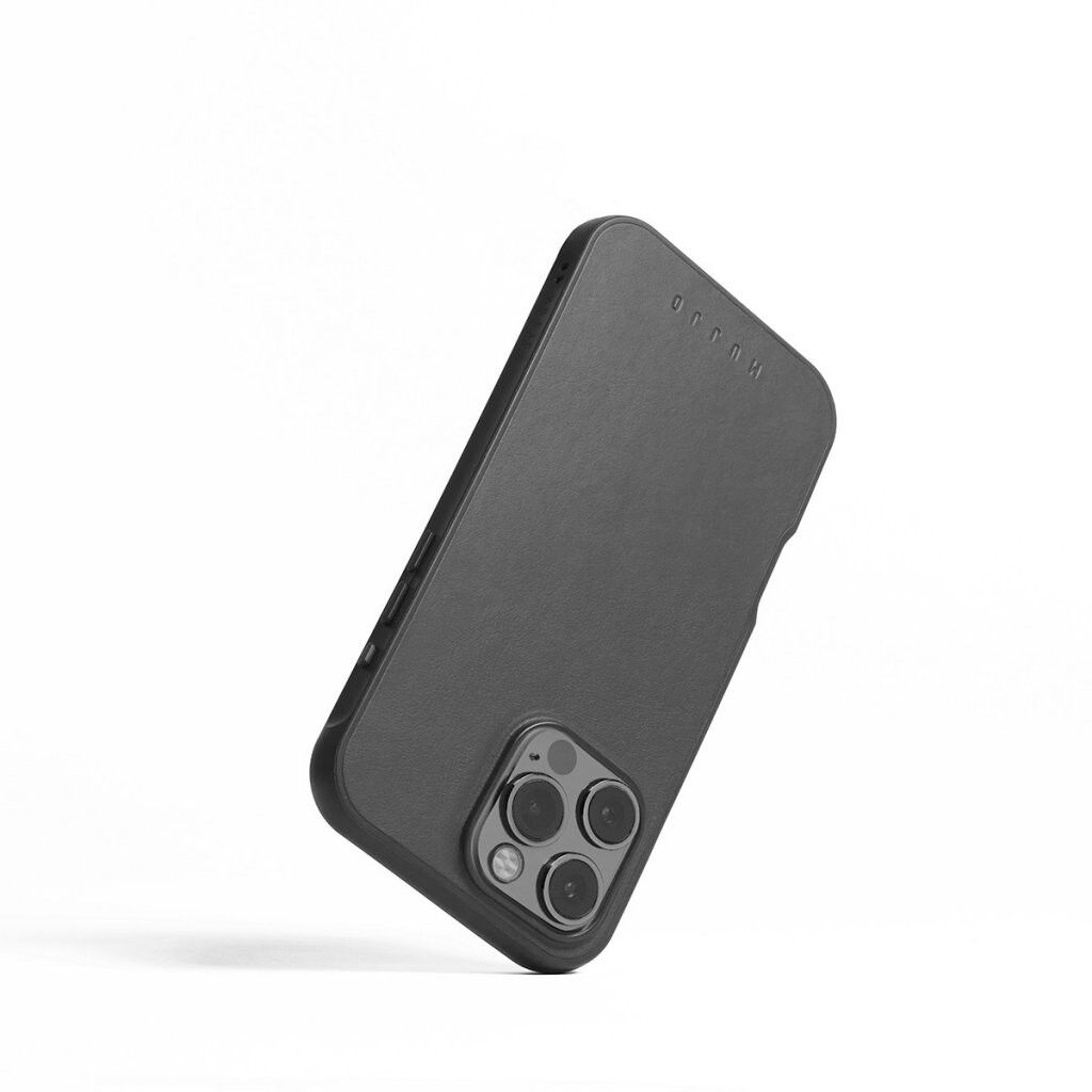 Mujjo Shield Case (iPhone 16 Pro Max) - Svart | iPhone - iPhone 16 Pro Max - Skal & fodral - Läderfodral | AlltMobil