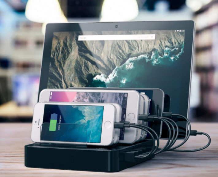 Köp Satechi 7Port USB Charging Station with USBC