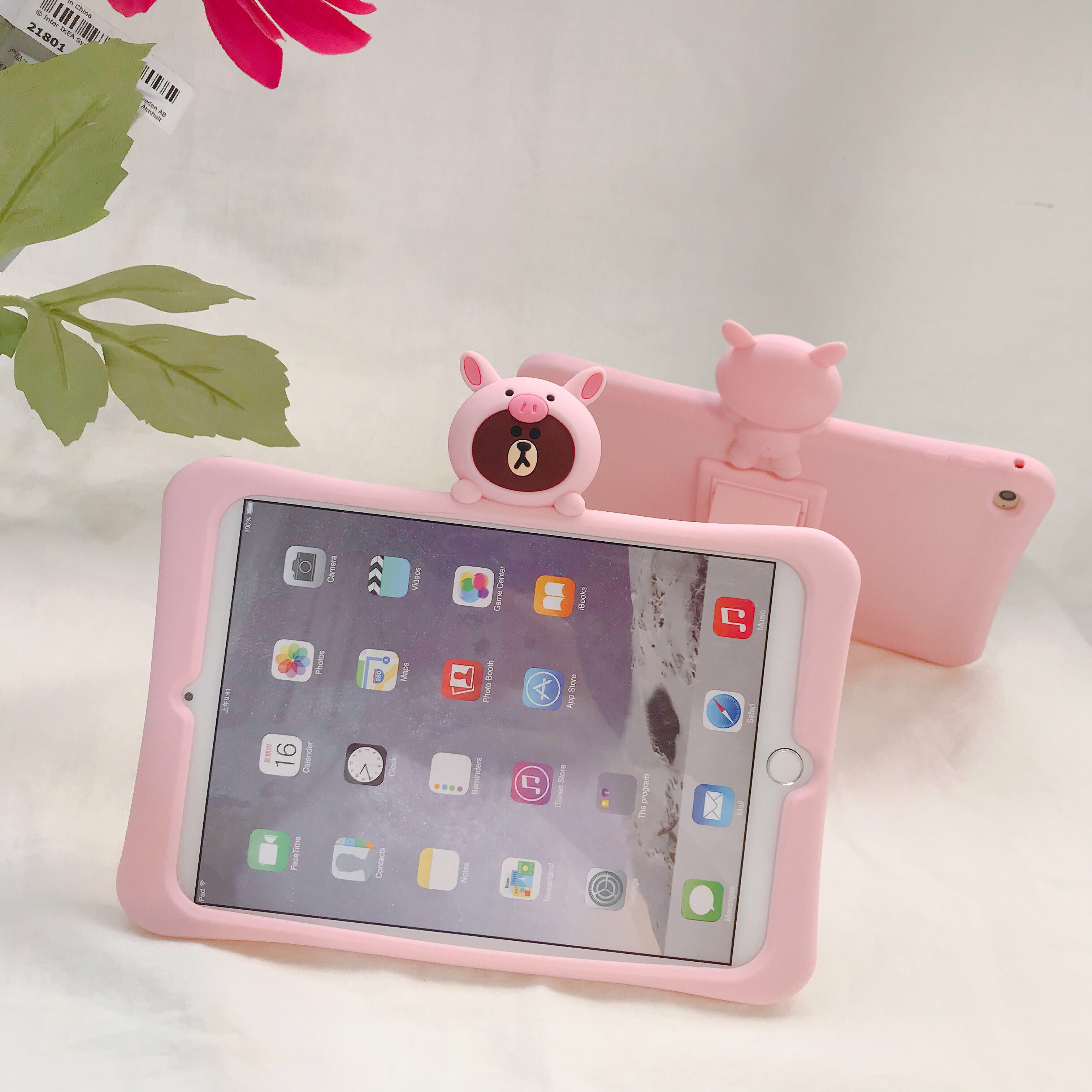 Trolsk Kids Case - Bear in Pig Costume